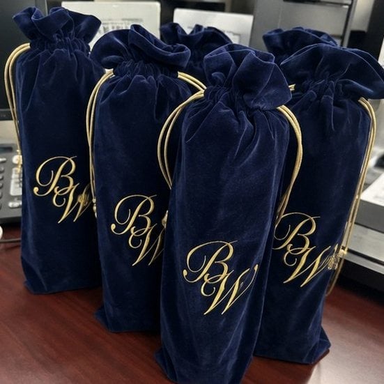 Wine bags with logo — customer photo
